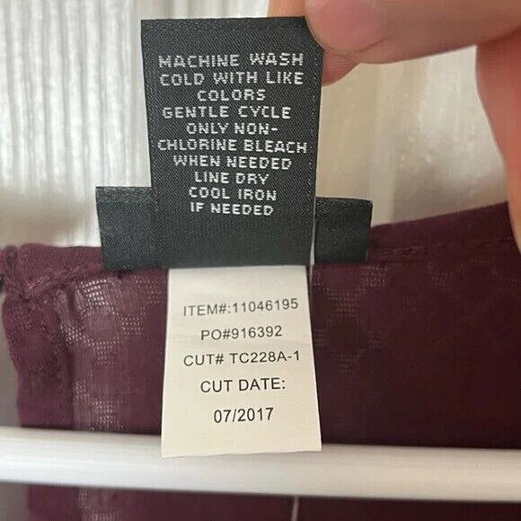 Torrid lace up trim mesh insert blouse in burgundy, size 4 - Picture 5 of 6